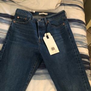 Brand New Levi’s Wedgie